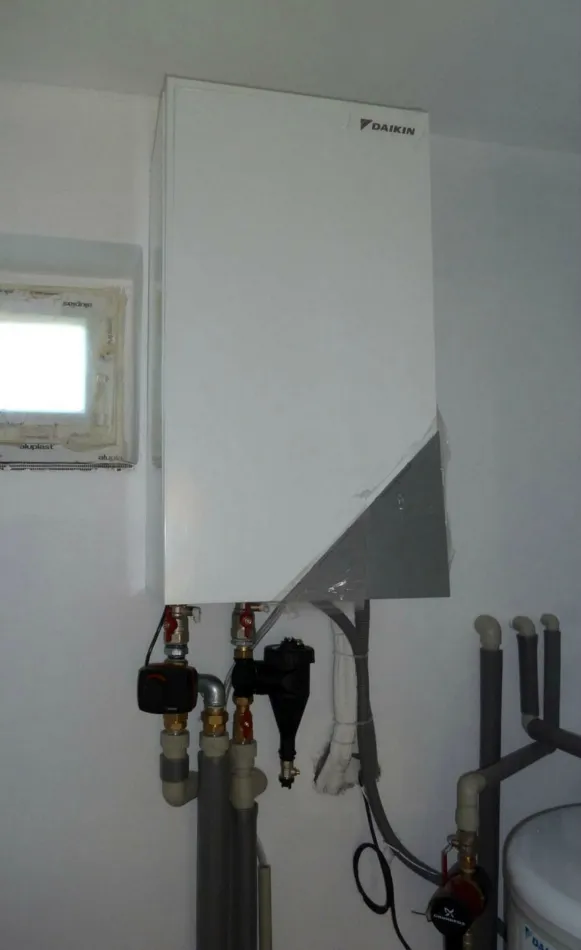 Tepelné čerpadlo vzduch voda Daikin Altherma LT 6kW rodinný dom Kremnička