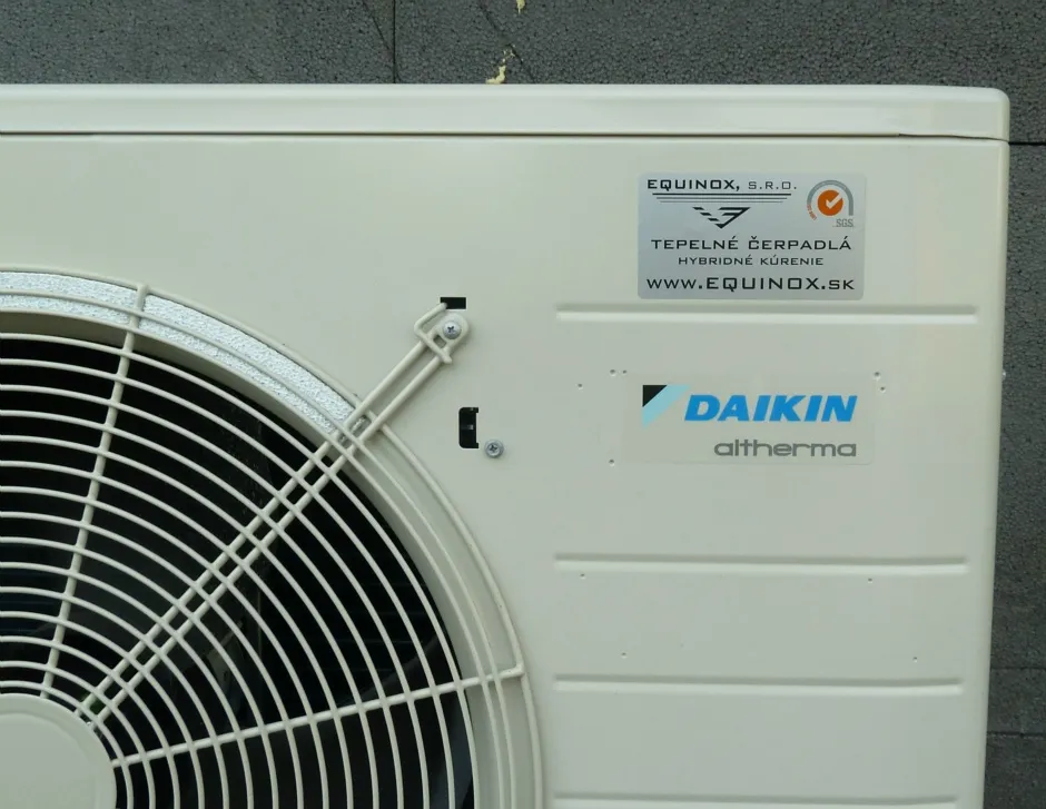 Tepelné čerpadlo vzduch voda Daikin Altherma LT 6kW rodinný dom Lopej