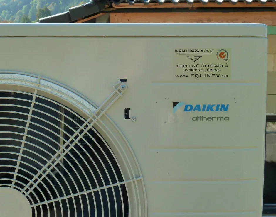 Tepelné čerpadlo vzduch voda Daikin Altherma LT 6kW rodinný dom Ľubietová