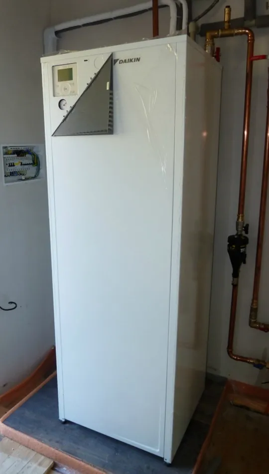 Tepelné čerpadlo vzduch voda Daikin Altherma LT 6kW rodinný dom Ľubietová