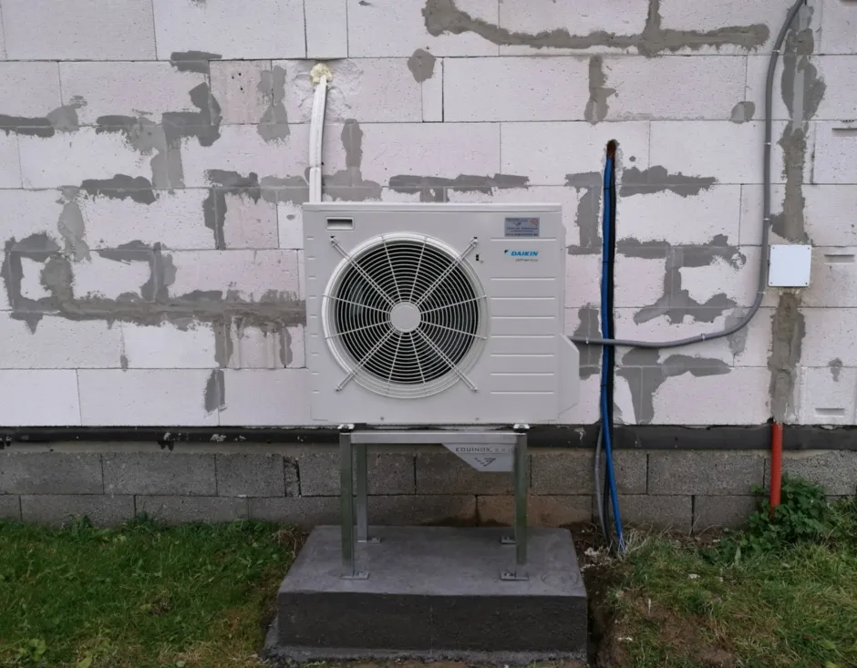 Tepelné čerpadlo vzduch voda Daikin Altherma LT 6kW rodinný dom Medzany