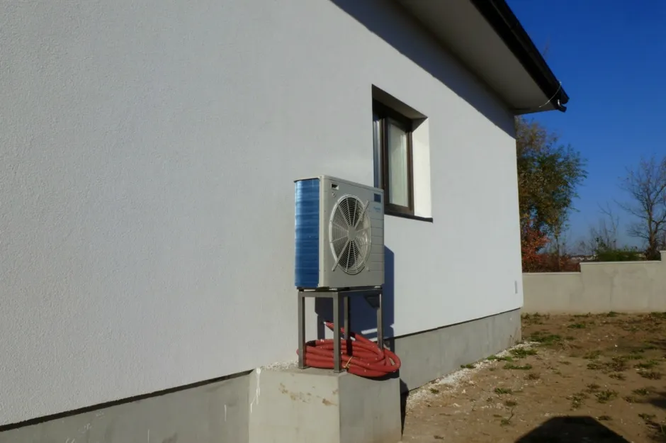 Tepelné čerpadlo vzduch voda Daikin Altherma LT 6kW rodinný dom Nová Polhora