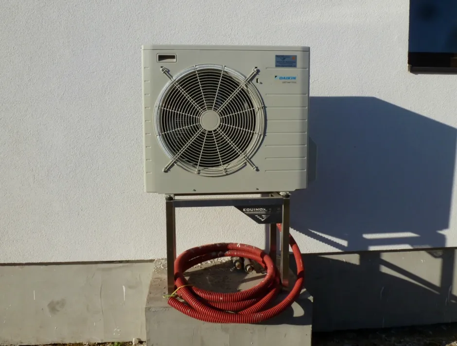 Tepelné čerpadlo vzduch voda Daikin Altherma LT 6kW rodinný dom Nová Polhora