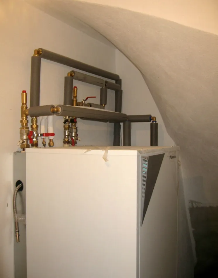 Tepelné čerpadlo vzduch voda Daikin Altherma LT 6kW rodinný dom Orth an der Donau 2