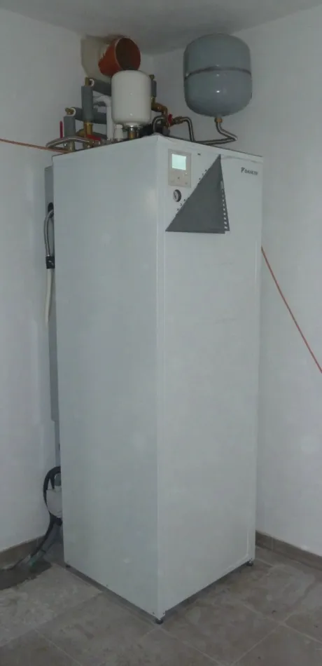 Tepelné čerpadlo vzduch voda Daikin Altherma LT 6kW rodinný dom Parndorf