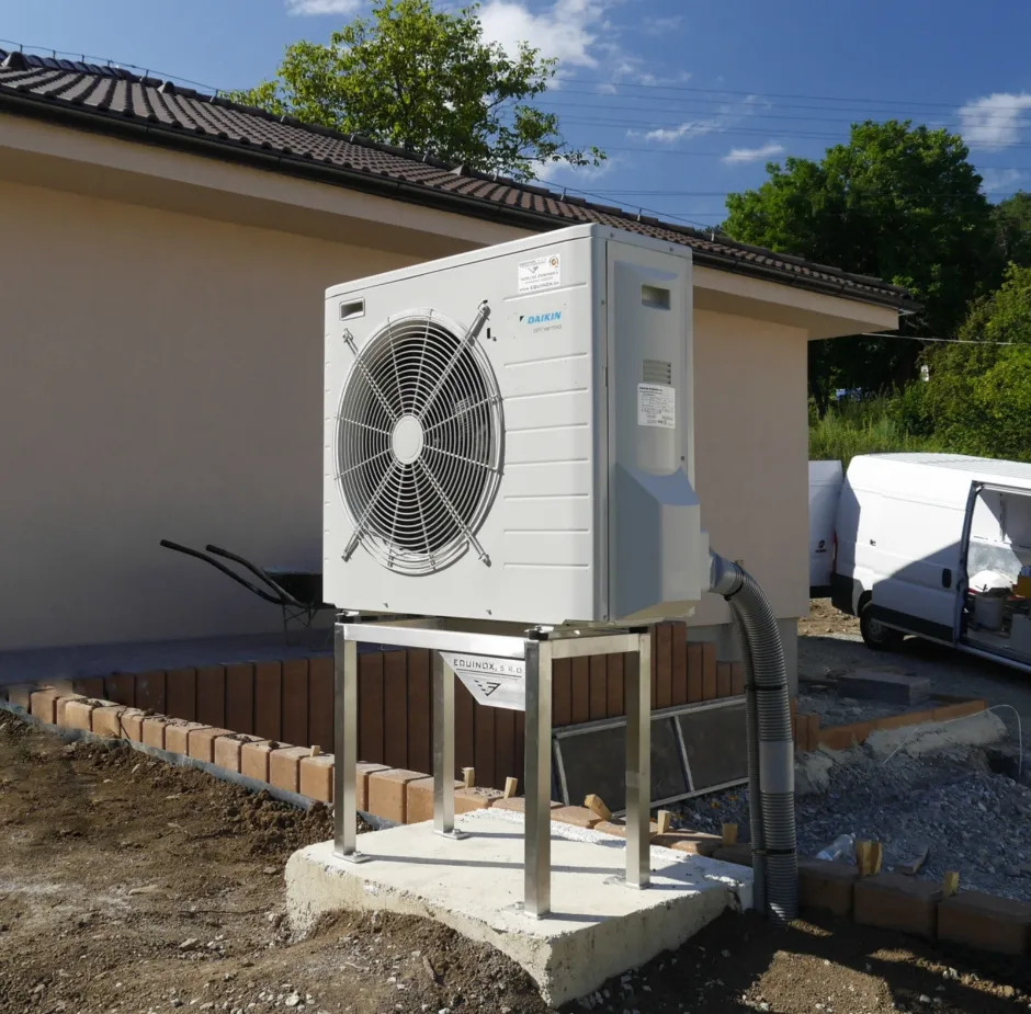 Tepelné čerpadlo vzduch voda Daikin Altherma LT 6kW rodinný dom Podlavice