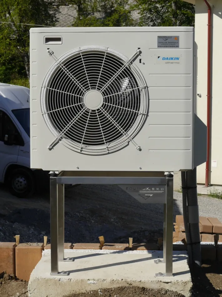Tepelné čerpadlo vzduch voda Daikin Altherma LT 6kW rodinný dom Podlavice