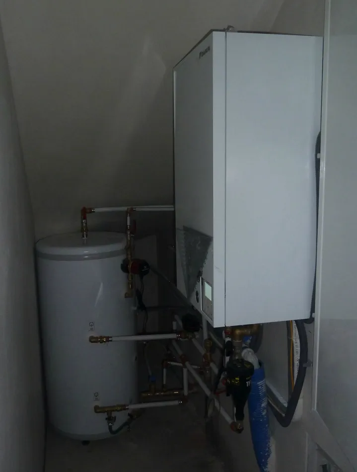 Tepelné čerpadlo vzduch voda Daikin Altherma LT 6kW rodinný dom Potzneusiedl