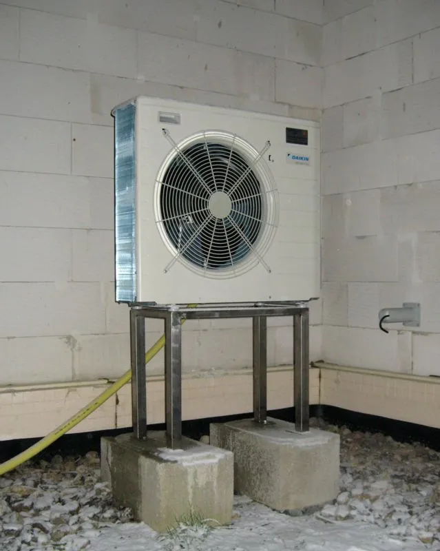 Tepelné čerpadlo vzduch voda Daikin Altherma LT 6kW rodinný dom Pruské