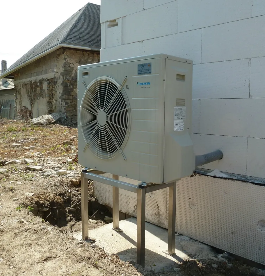 Tepelné čerpadlo vzduch voda Daikin Altherma LT 6kW rodinný dom Sielnica