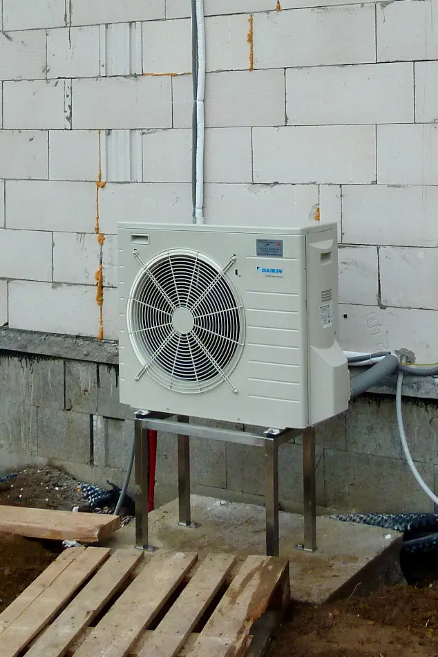 Tepelné čerpadlo vzduch voda Daikin Altherma LT 6kW rodinný dom Veľký Ruskov