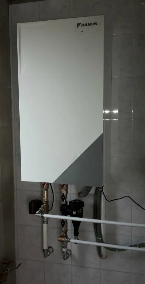 Tepelné čerpadlo vzduch voda Daikin Altherma LT 6kW rodinný dom Vrchdolinka
