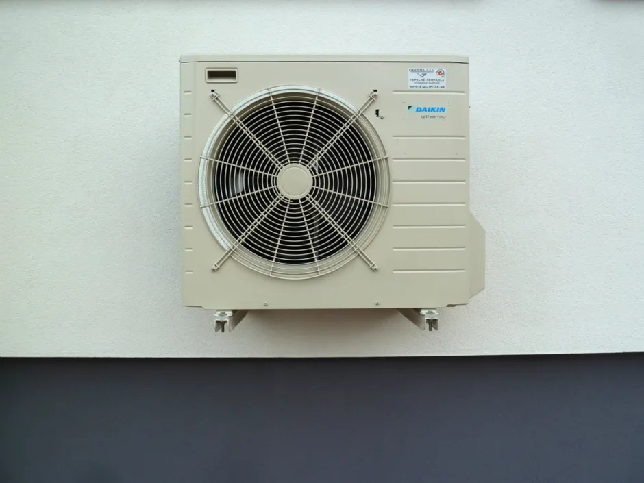 Tepelné čerpadlo vzduch voda Daikin Altherma LT 6kW rodinný dom Wolfstahl