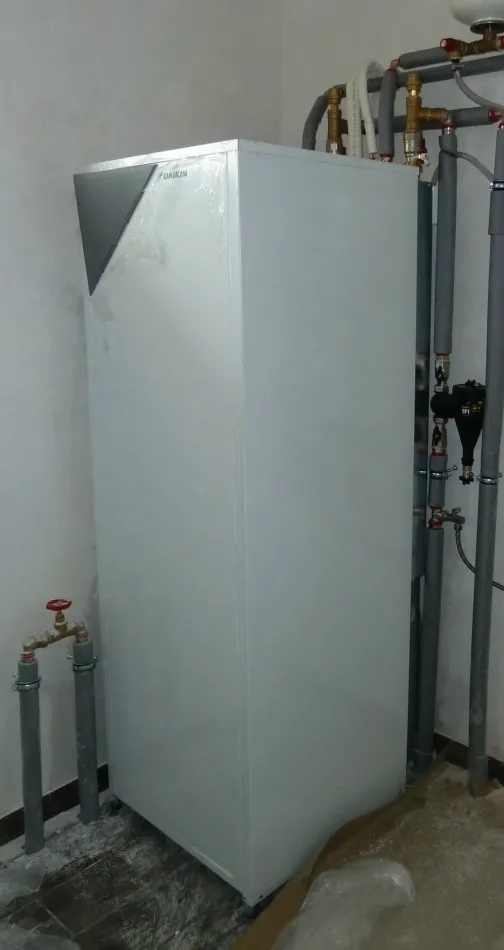 Tepelné čerpadlo vzduch voda Daikin Altherma LT 6kW rodinný dom Zurndorf