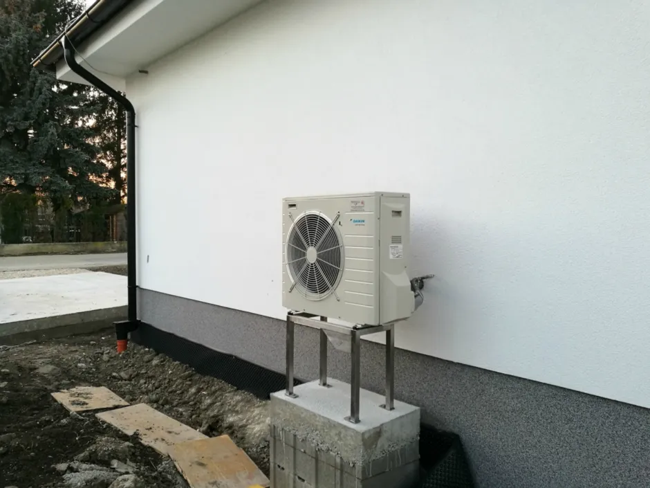 Tepelné čerpadlo vzduch voda Daikin Altherma LT 6kW rodinný dom Zurndorf