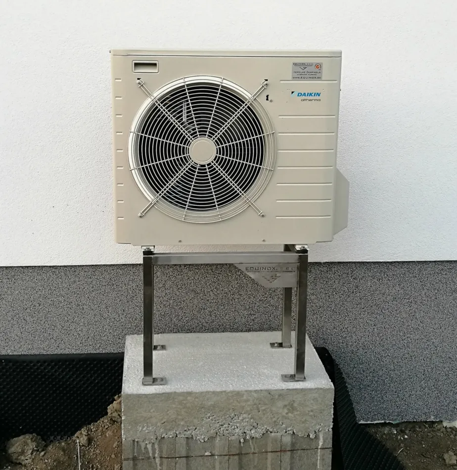 Tepelné čerpadlo vzduch voda Daikin Altherma LT 6kW rodinný dom Zurndorf