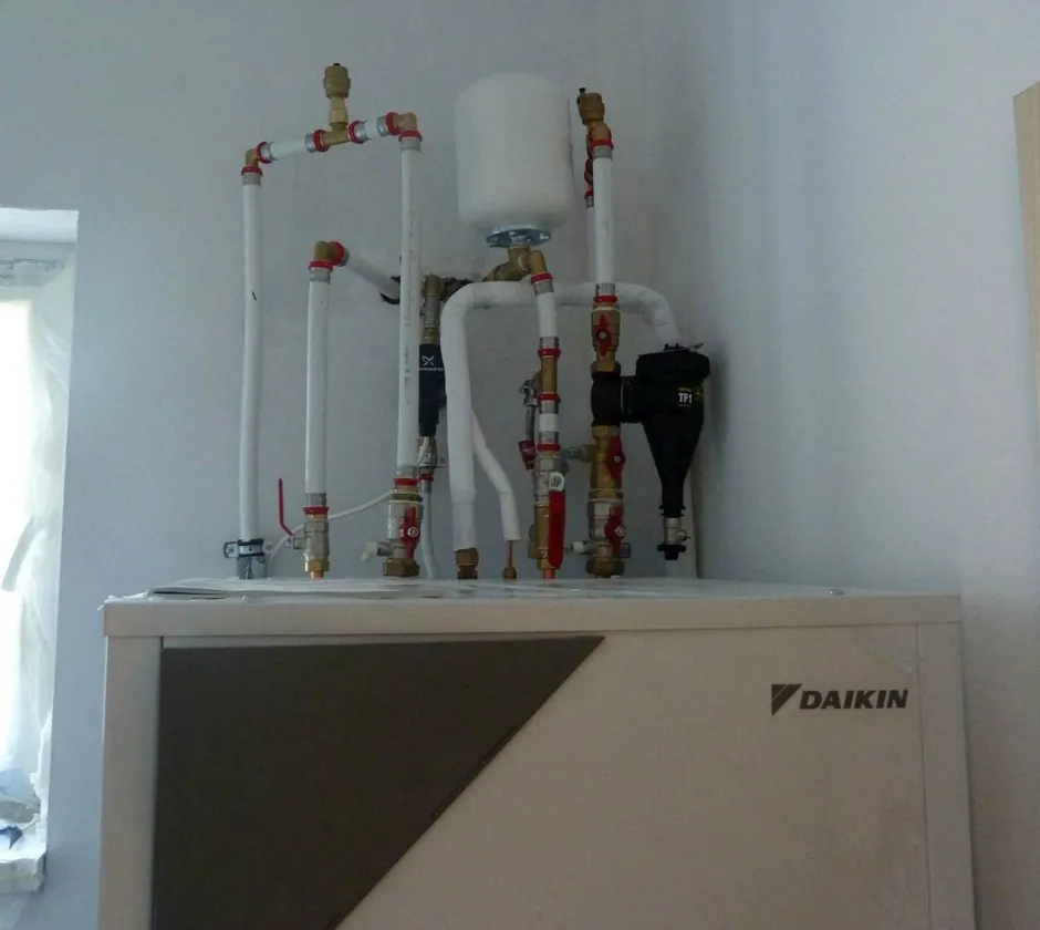 Tepelné čerpadlo vzduch voda Daikin Altherma LT 6kW rodinný dom Zurndorf