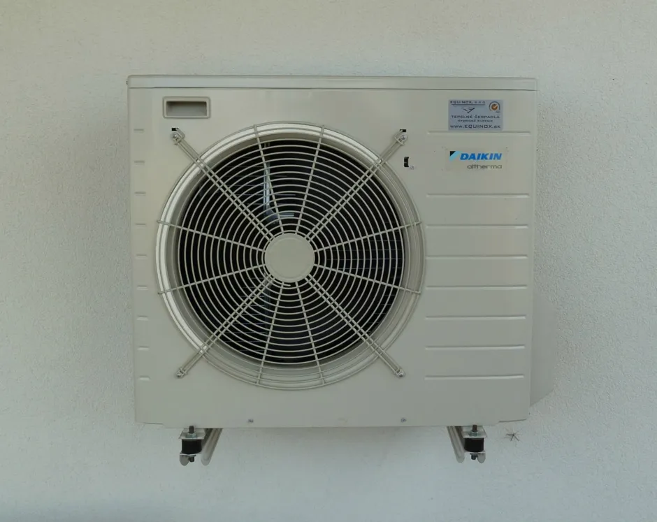 Tepelné čerpadlo vzduch voda Daikin Altherma LT 6kW rodinný dom Zurndorf