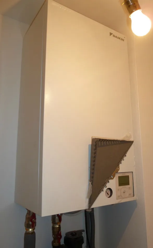 Tepelné čerpadlo vzduch voda Daikin Altherma LT 6kW rodinný dom Zurndorf