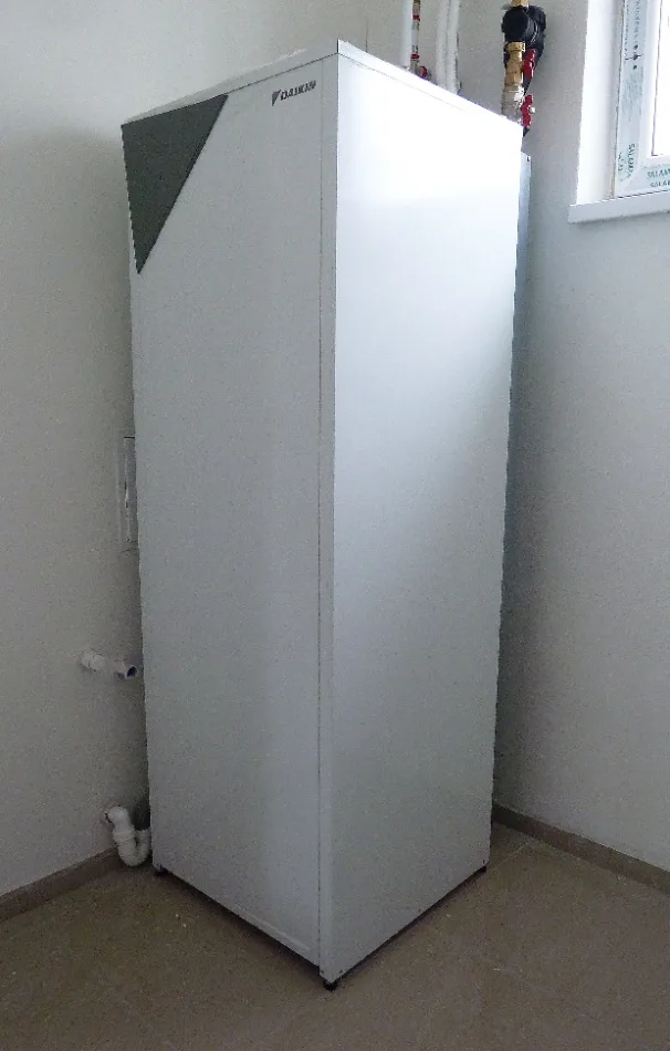 Tepelné čerpadlo vzduch voda Daikin Altherma LT 6kW s chladením bytový dom byt 6 Trnava