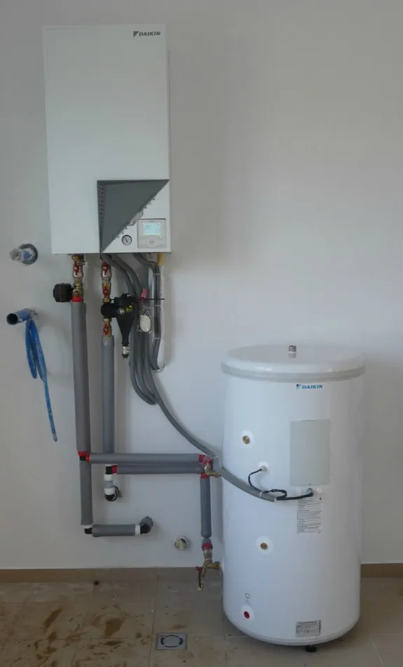 Tepelné čerpadlo vzduch voda Daikin Altherma LT 6kW s chladením RD Bánovce nad Bebravou