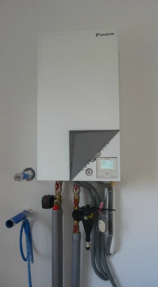 Tepelné čerpadlo vzduch voda Daikin Altherma LT 6kW s chladením RD Bánovce nad Bebravou