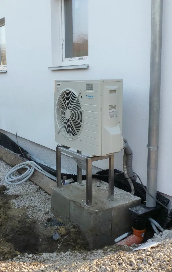 Tepelné čerpadlo vzduch voda Daikin Altherma LT 6kW s chladením RD Králová pri Senci