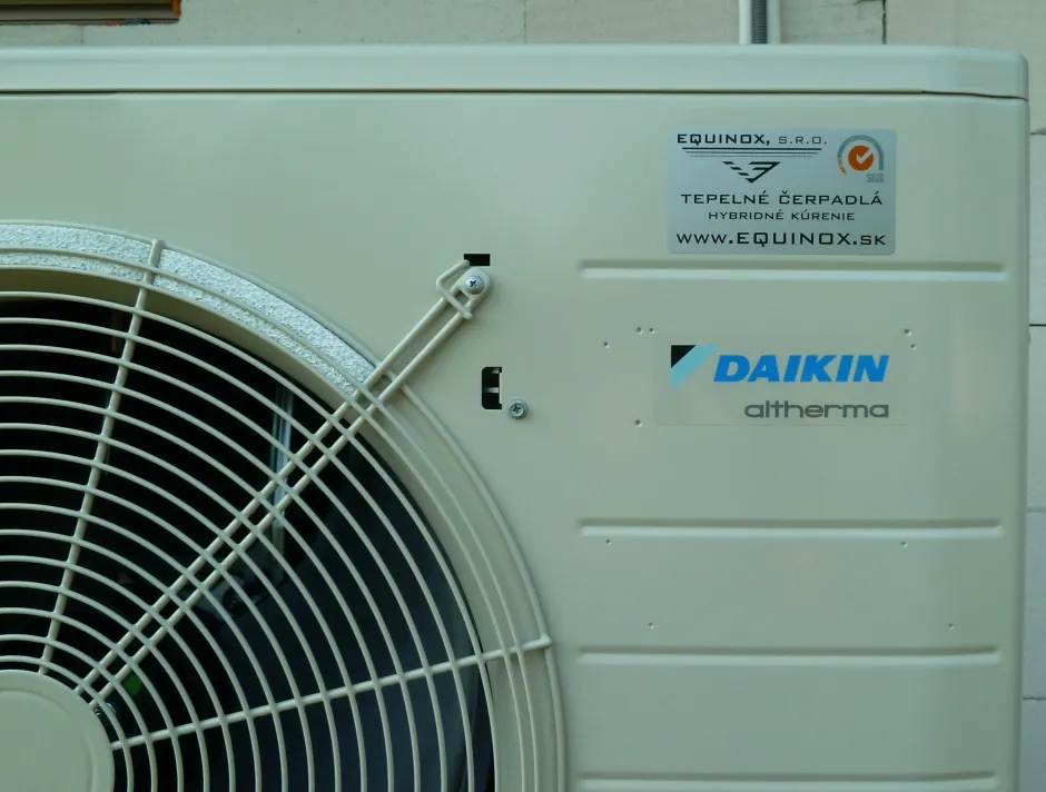 Tepelné čerpadlo vzduch voda Daikin Altherma LT 6kW s chladením RD Križovany nad Dudváhom