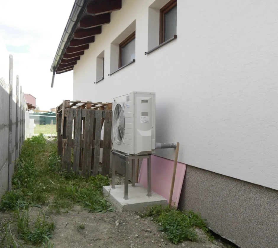 Tepelné čerpadlo vzduch voda Daikin Altherma LT 6kW s chladením rod. dom Slovenský Grob