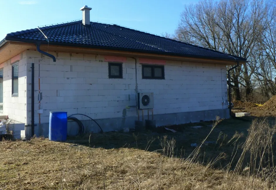 Tepelné čerpadlo vzduch voda Daikin Altherma LT 6kW s chladením rod. dom Tesárske Mlyňany