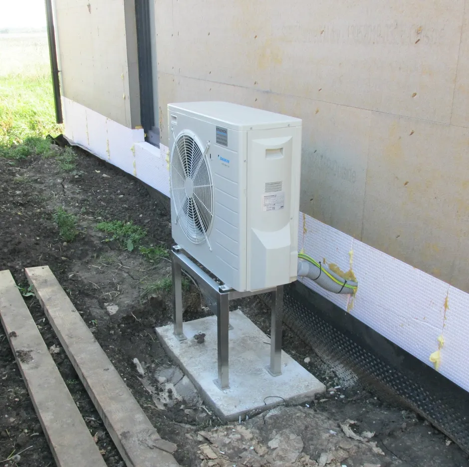 Tepelné čerpadlo vzduch voda Daikin Altherma LT 6kW s chladením rodinný dom Biely Kostol