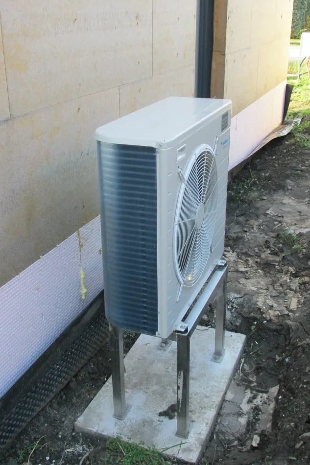 Tepelné čerpadlo vzduch voda Daikin Altherma LT 6kW s chladením rodinný dom Biely Kostol