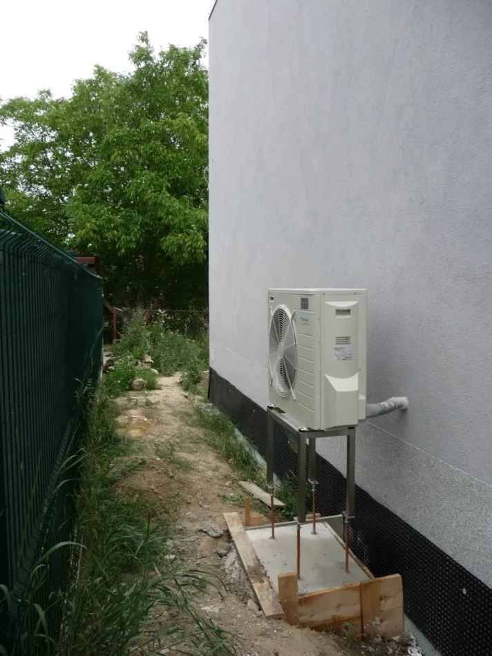 Tepelné čerpadlo vzduch voda Daikin Altherma LT 6kW s chladením rodinný dom Blatné