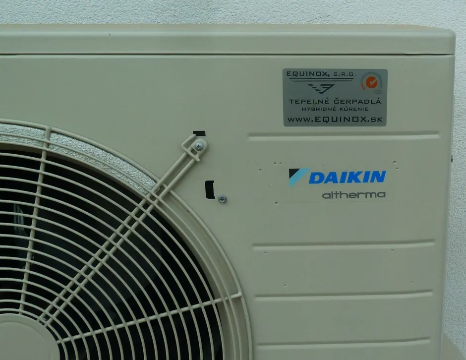 Tepelné čerpadlo vzduch voda Daikin Altherma LT 6kW s chladením rodinný dom Borovce