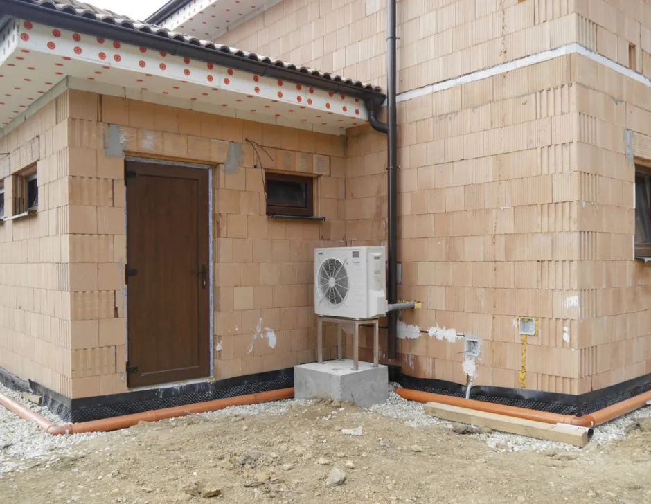 Tepelné čerpadlo vzduch voda Daikin Altherma LT 6kW s chladením rodinný dom Budmerice