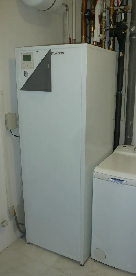 Tepelné čerpadlo vzduch voda Daikin Altherma LT 6kW s chladením rodinný dom Bytča