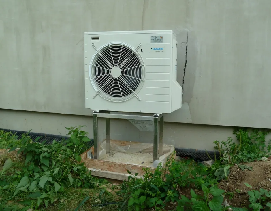 Tepelné čerpadlo vzduch voda Daikin Altherma LT 6kW s chladením rodinný dom Čečejovce