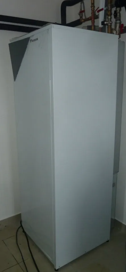 Tepelné čerpadlo vzduch voda Daikin Altherma LT 6kW s chladením rodinný dom Horné Kočkovce