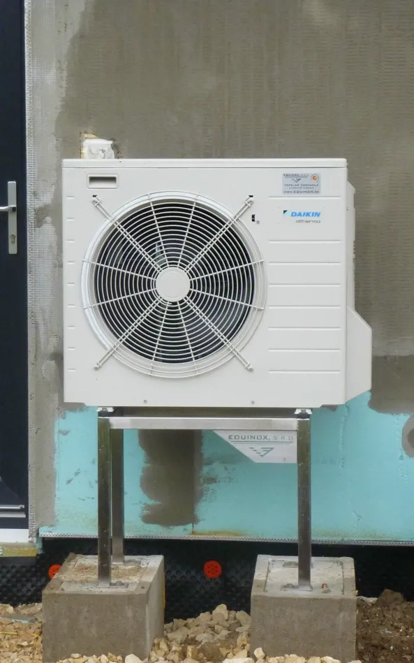 Tepelné čerpadlo vzduch voda Daikin Altherma LT 6kW s chladením rodinný dom Ivanovce