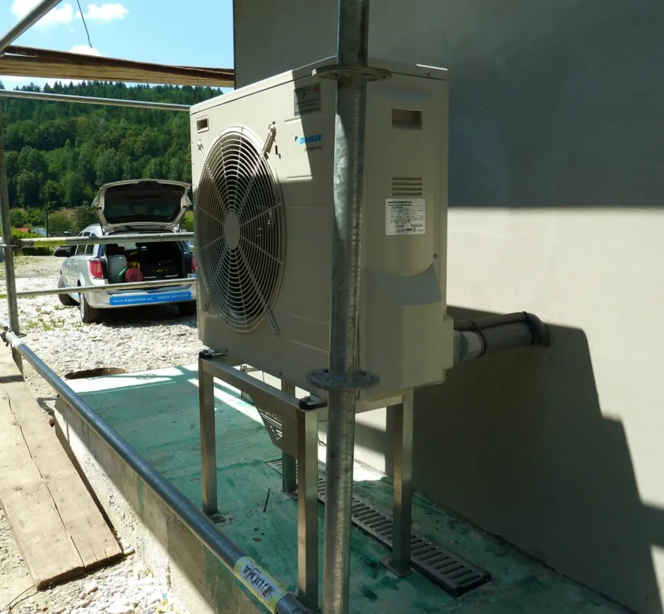 Tepelné čerpadlo vzduch voda Daikin Altherma LT 6kW s chladením rodinný dom Kolárovice