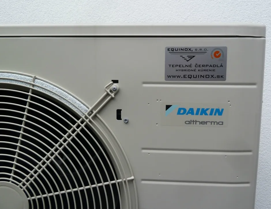 Tepelné čerpadlo vzduch voda Daikin Altherma LT 6kW s chladením rodinný dom Kováčová