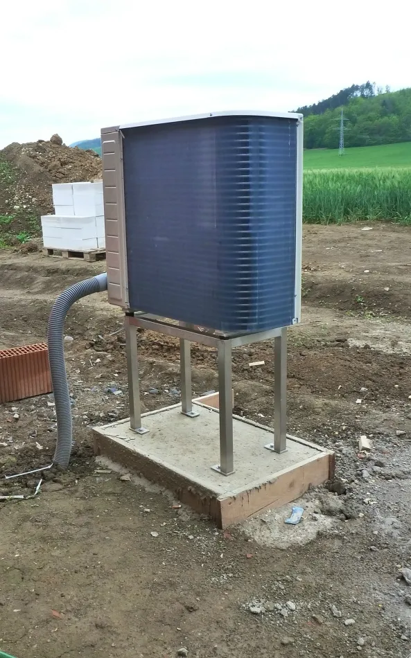 Tepelné čerpadlo vzduch voda Daikin Altherma LT 6kW s chladením rodinný dom Lednické Rovne