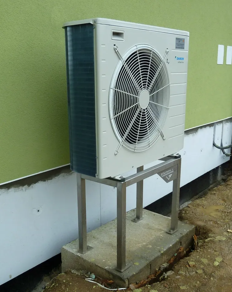 Tepelné čerpadlo vzduch voda Daikin Altherma LT 6kW s chladením rodinný dom Mlynica