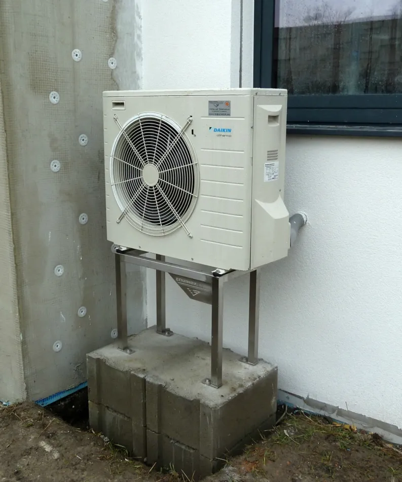 Tepelné čerpadlo vzduch voda Daikin Altherma LT 6kW s chladením rodinný dom Nickelsdorf
