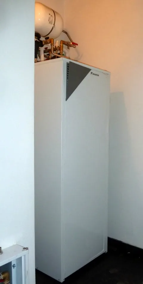 Tepelné čerpadlo vzduch voda Daikin Altherma LT 6kW s chladením rodinný dom Nickelsdorf