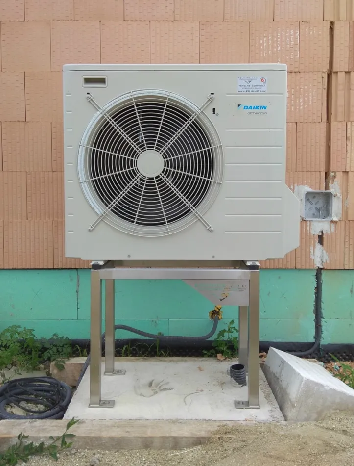 Tepelné čerpadlo vzduch voda Daikin Altherma LT 6kW s chladením rodinný dom Nové Zámky