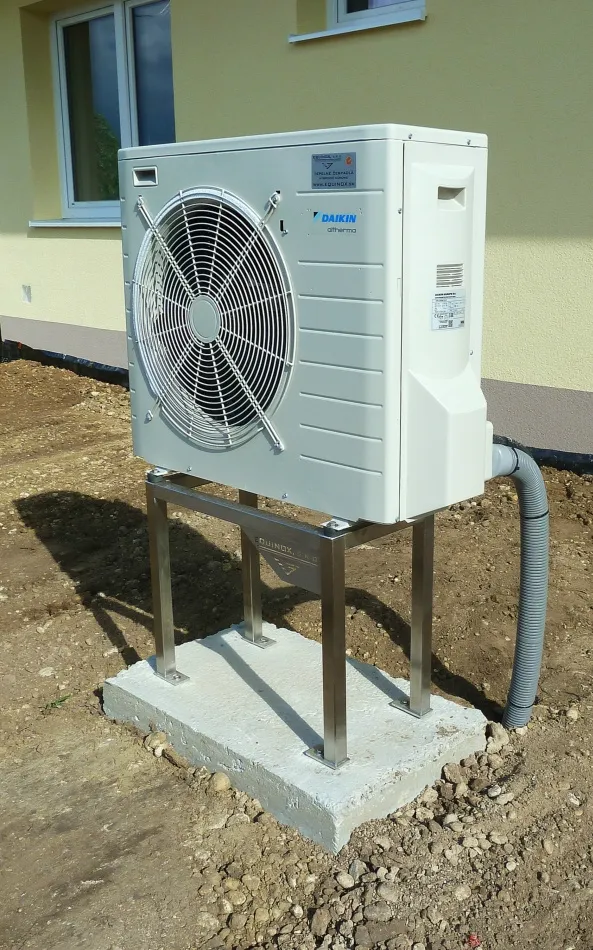 Tepelné čerpadlo vzduch voda Daikin Altherma LT 6kW s chladením rodinný dom Potzneusiedl