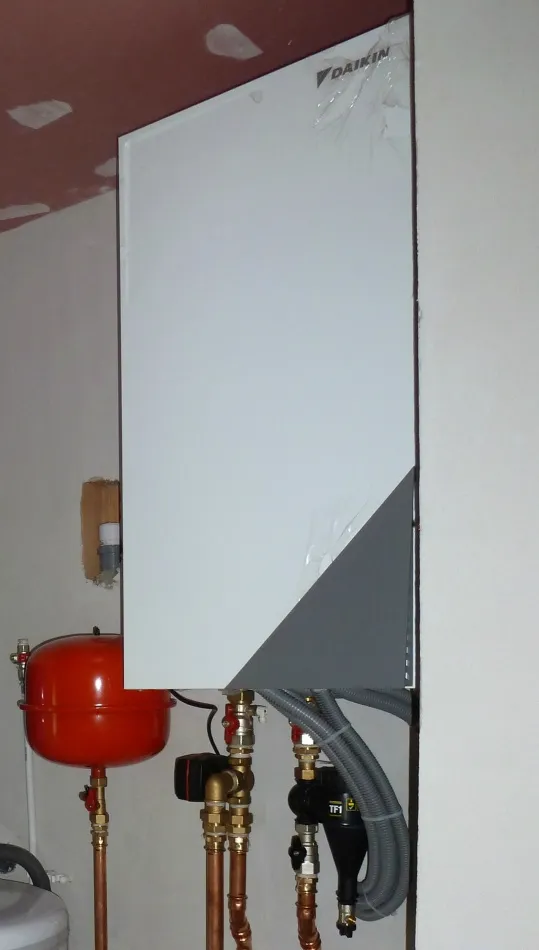 Tepelné čerpadlo vzduch voda Daikin Altherma LT 6kW s chladením rodinný dom Rudná