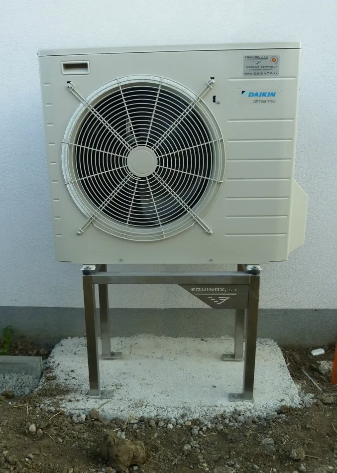 Tepelné čerpadlo vzduch voda Daikin Altherma LT 6kW s chladením rodinný dom Senec