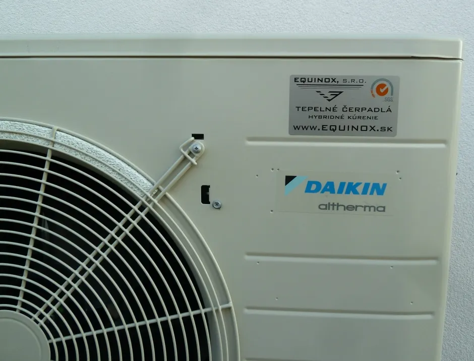 Tepelné čerpadlo vzduch voda Daikin Altherma LT 6kW s chladením rodinný dom Senec